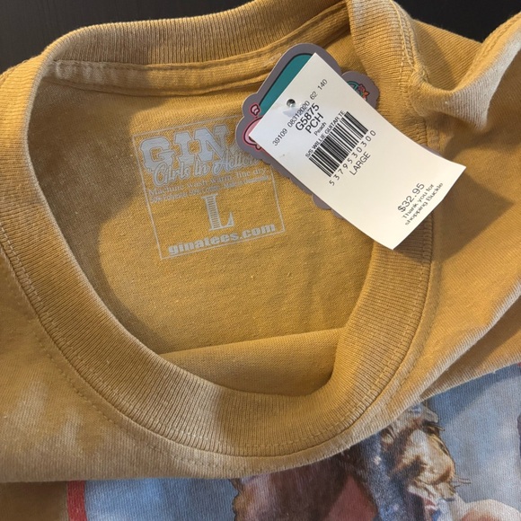 “Willie Nelson” Graphic Tan T-Shirt - Picture 5 of 9